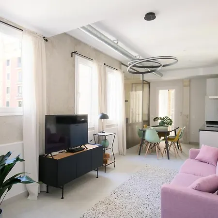 Apartment Charming Palacio Real *