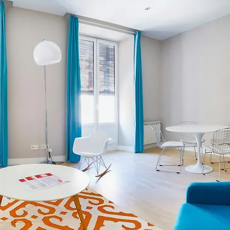 Apartamento Urban Vida La Latina *