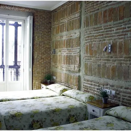 Pensión Hostal Madrid 3*