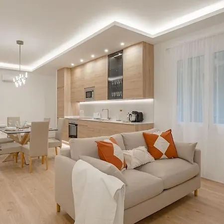 Malasana Xi Calle Manuela Malasana 3br 3bh Apartment *