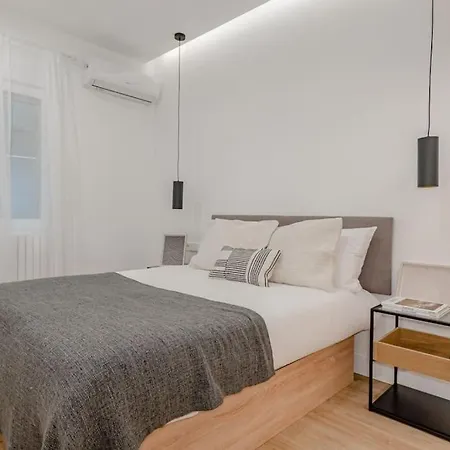 Malasana Xi Calle Manuela Malasana 3br 3bh Madrid