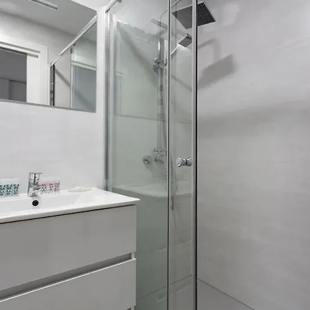 1 Bedroom 1 Bathroom Furnished - Av De America - - Mintystay *