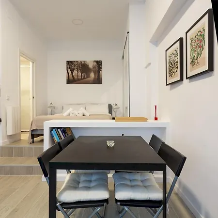 1 Bedroom 1 Bathroom Furnished - Av De America - - Mintystay * Madrid
