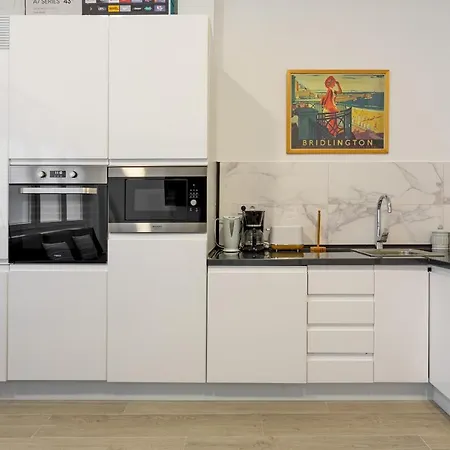 1 Bedroom 1 Bathroom Furnished - Av De America - - Mintystay *