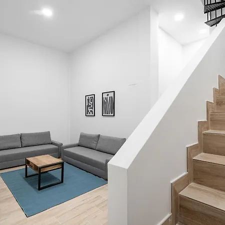 Duplex Reformado En Moratalaz Apartment