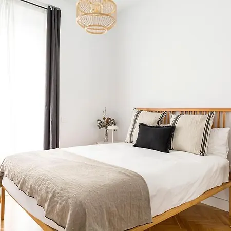 Infantas Piso At Justicia Barrio Apartment Madrid