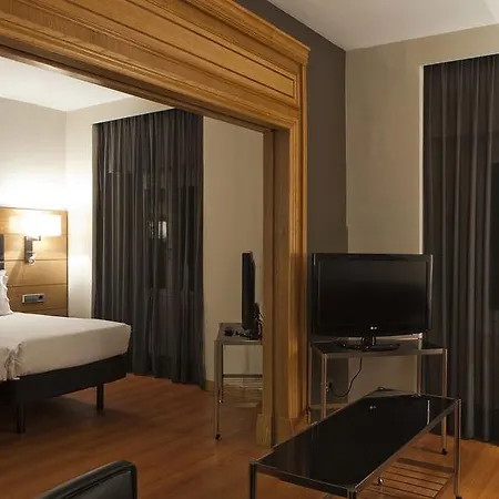 Hotel Ac Carlton By Marriott
