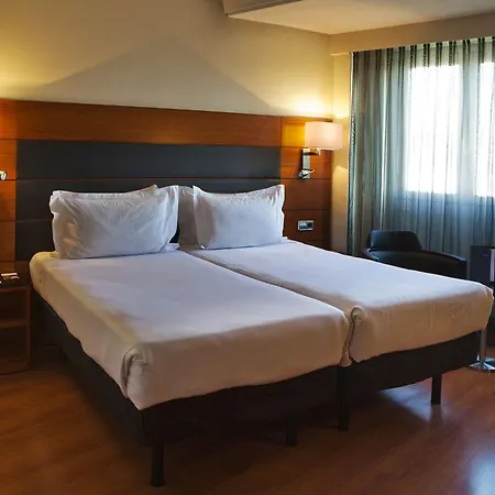 Hotel Ac Carlton By Marriott