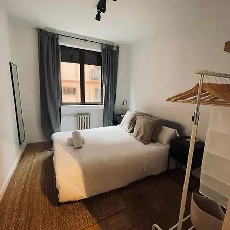 Amplio Y Centrico Apt 9px En La Latina/rastro Appartement Madrid