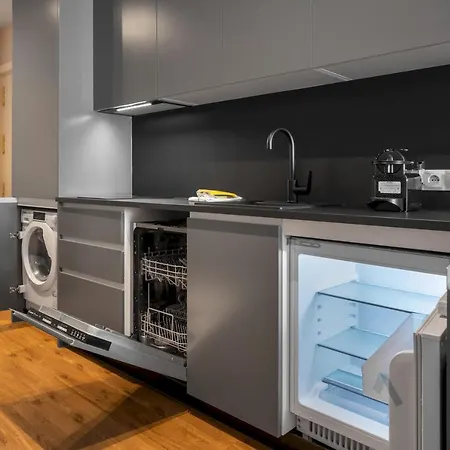1 Bedroom 1 Bathroom Furnished - Chueca - Modern In Downtown Area - Mintystay Apartment