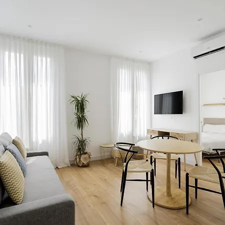 Apartamento Reformado En El Retiro Apartment