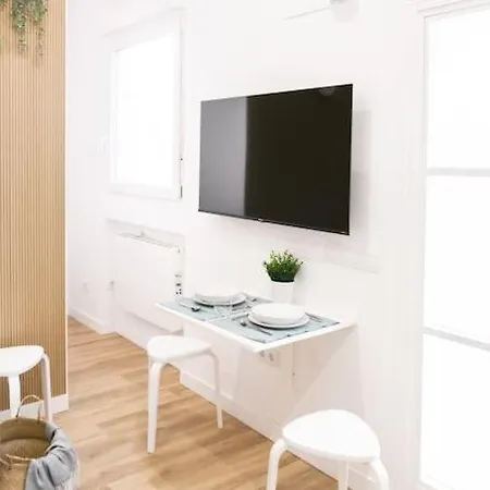Acogedor Y Conveniente Piso Reformado En Salamanca *