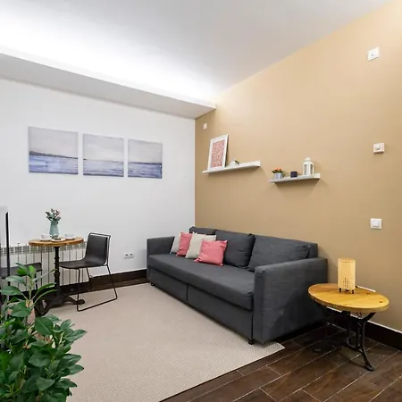 Apartment For You Acogedor Apartamento En El Centro De Pdj6