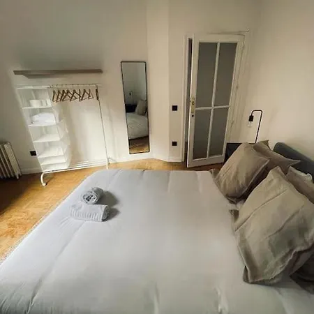 Appartement Amplio Y Centrico Apt 9px En La Latina/rastro