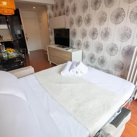 Apartment For Your Coqueto Apartamento Temporal Cerca Al Parque Retiro Gpa92 *