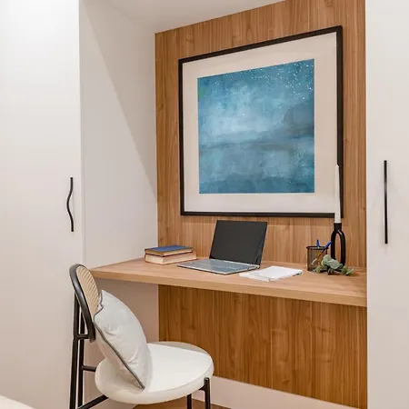 Chamberi V Calle Hartzenbusch 2br 2bh * Madrid