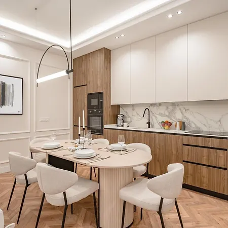 Appartamento Chamberi V Calle Hartzenbusch 2br 2bh Madrid