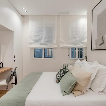 Chamberi V Calle Hartzenbusch 2br 2bh Appartamento Madrid
