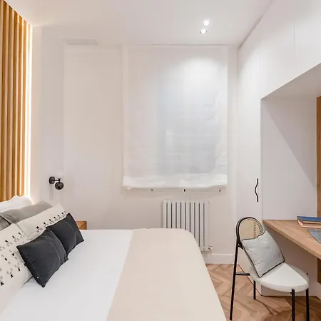 Chamberi V Calle Hartzenbusch 2br 2bh