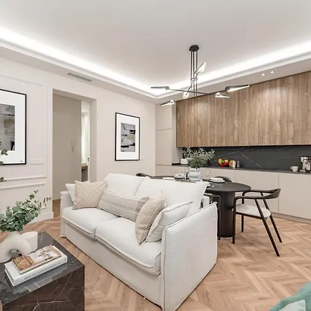 Chamberi V Calle Hartzenbusch 2br 2bh *