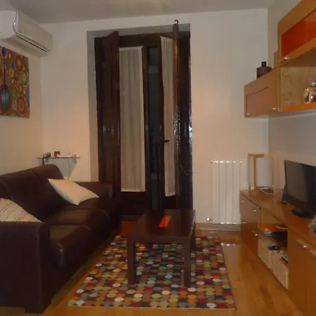 Km1 Lavapies Apartment Madrid