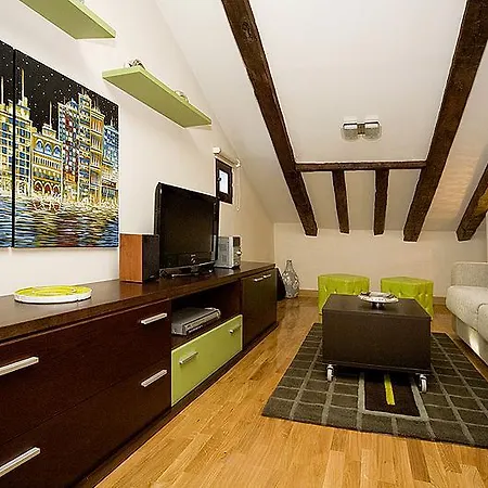 Apartment Km1 Lavapies Madrid