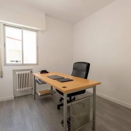 아파트 Paseo Esperanza Lujoso Apartamento En *