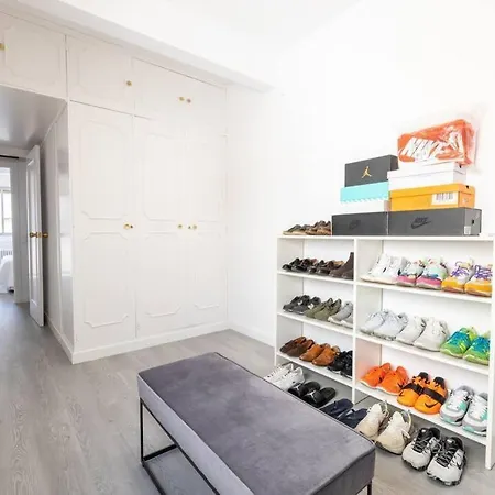 아파트 Paseo Esperanza Lujoso Apartamento En 마드리드