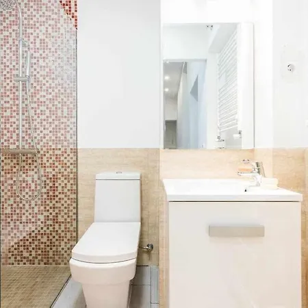 Apartment Calle Huertas Galeria By Regalatemadrid *