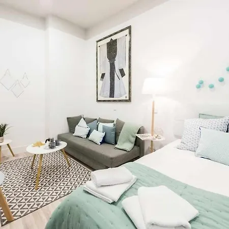 Calle Huertas Galeria By Regalatemadrid Apartment *