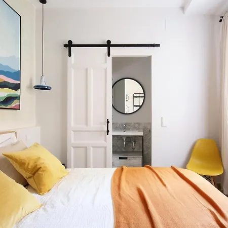 Charming Palacio Real Apartment *