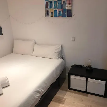 Pelayo, Moderno Apartamento Para Dos En Chueca Apartment *