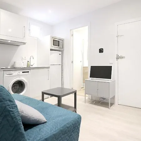 Cozy & Modern Center-self Checkin Apartment *