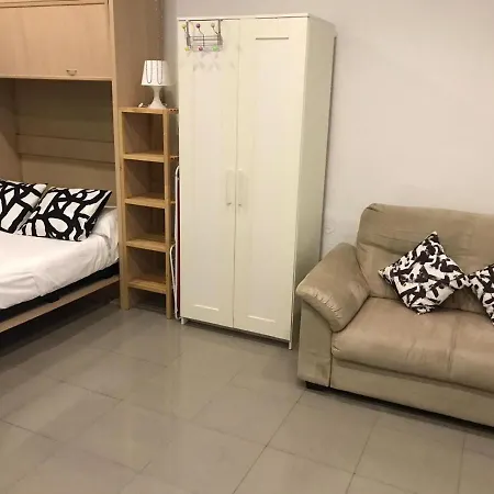 Apartamento En Barrio Multicultural Lavapies