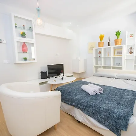 Apartment For Your Bonito Y Amplio Temporal En Barrio Salamanca - Clc43 Madrid