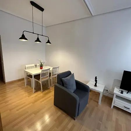 Lofts Puerta Del Sol Apartment *