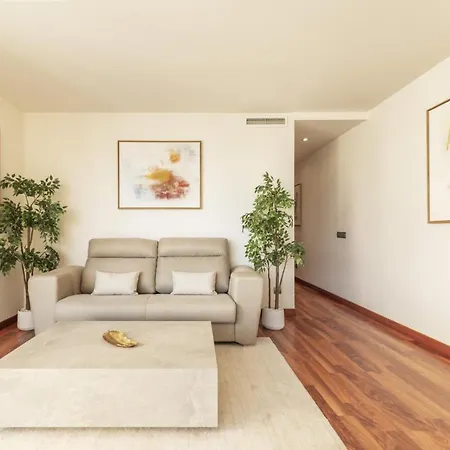 Luxury In Barrio Palacio *