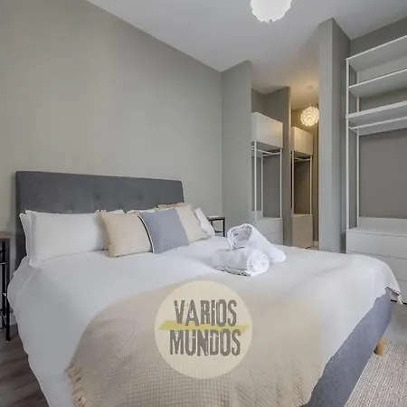 Luxury&cool 9pax Con Vistas Al Centro De Apartment