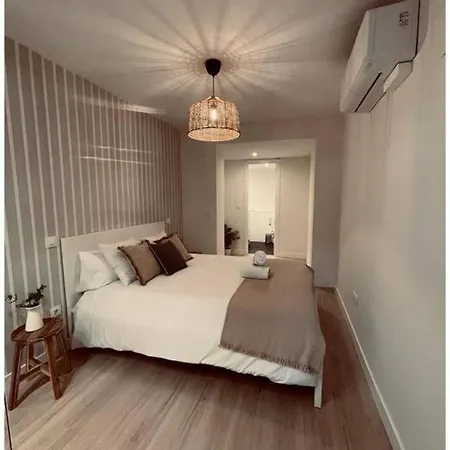 New&cool Piso En El Centro De 9pax Apartment *