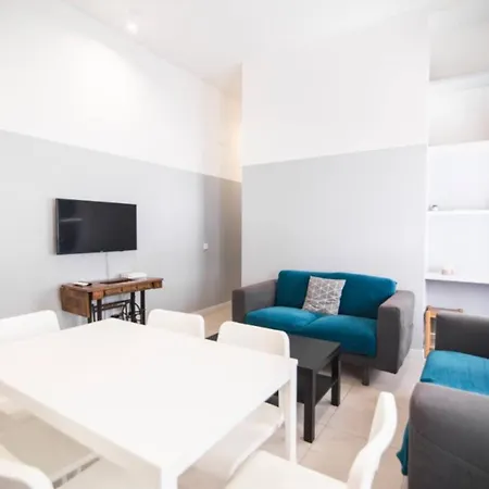 Apartment 3dormitorios 2banos -malasana-velar Madrid