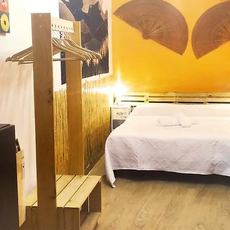 Bonito Apartamento Independiente En El Corazon De La Ciudad * Madrid