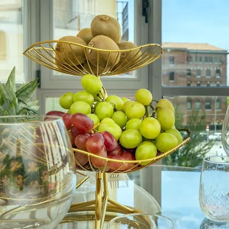 Luxury In Barrio Palacio Apartment Madrid