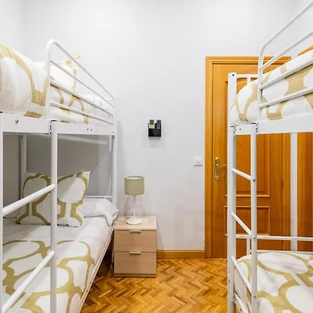 Apartment Centrico Con 3 Banos En Puerta Del Sol Y Atocha Madrid