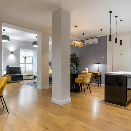 Wide And Modern -1bd 1,5 Bth- Malasana Madrid