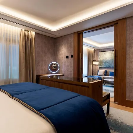 Wellington & Spa ホテル 5*
