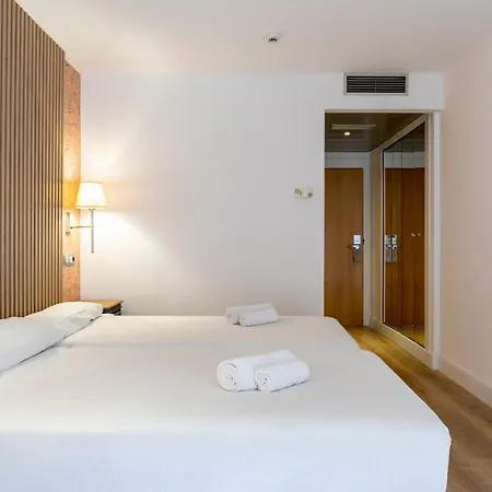 H-a Quo Apartmanhotel 3*