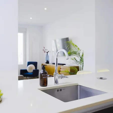 10 Plaza De Pedro Zerolo Apartamento Madrid