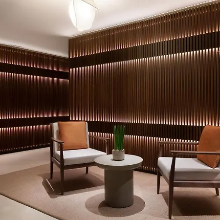 Hotel Jw Marriott Madrid