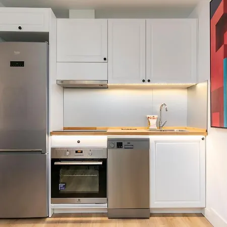 Apartmanhotel H-a Quo 3*