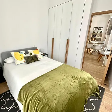 Apartment Espectacular Piso De Diseno Al Lado De La Catedral Madrid